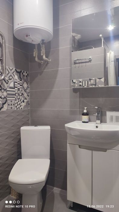 Одесская, Коммунальный рынок. Почасово, Посуточно.Новые дома