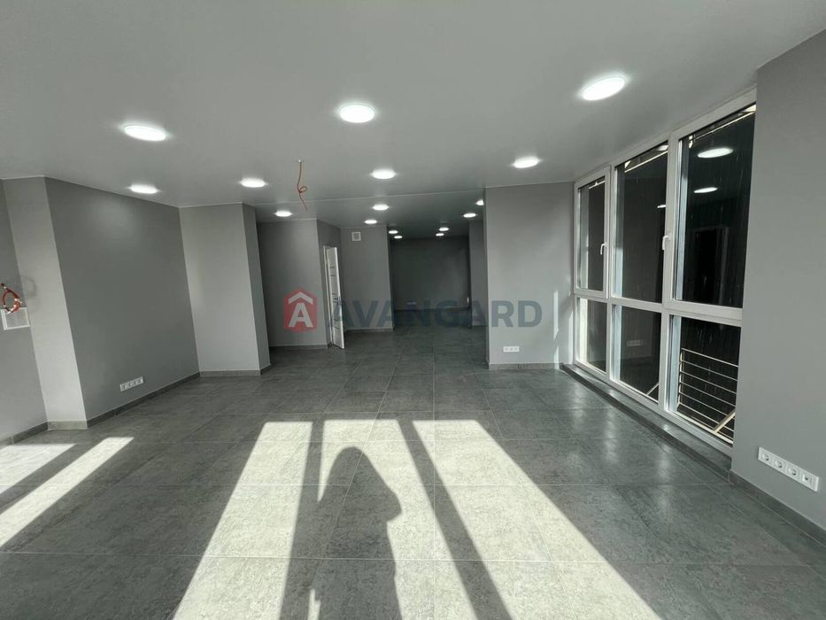 Комерційне приміщення, Фасад, ЖК Метро парк, вул. Кам'янська 127А