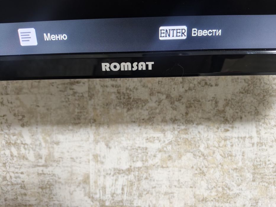 Телевізор Romsat 24 " діагональ