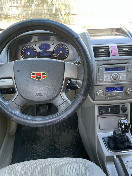 Geely Emgrand на газу в родном окрасе