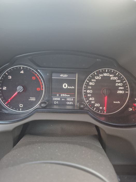 Audi q5 2011  2.0 d