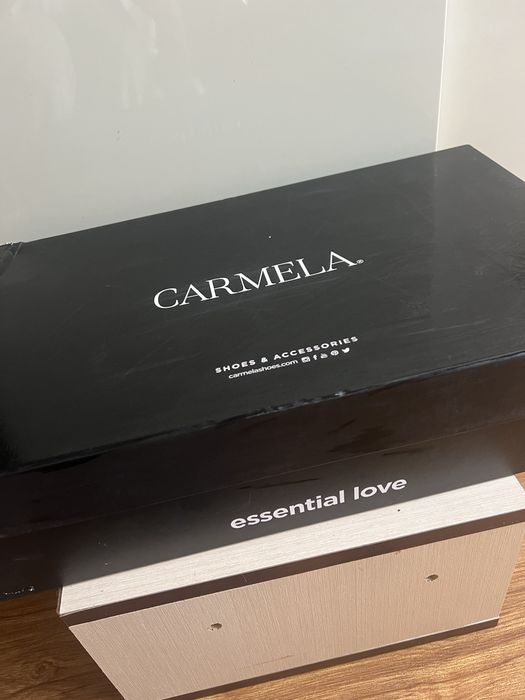 Жіноче взуття Carmela