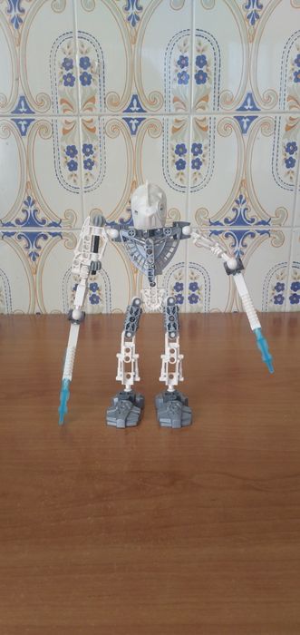 Lote de 4 Legos BIONICLE