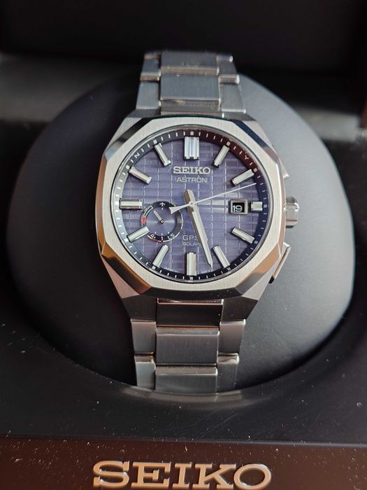 Seiko Astron GPS Solar SSJ013J1 – Stan Idealny (Jak Nowy}