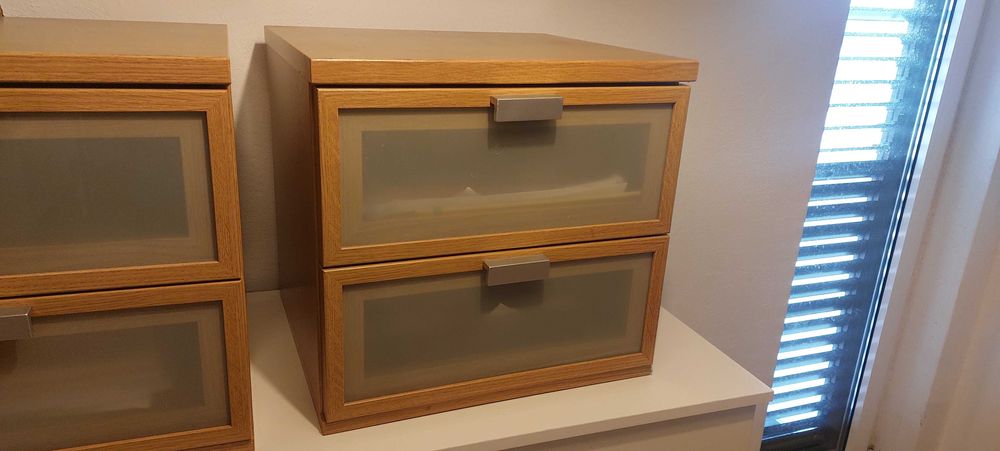 Camiseiro com 7 gavetas e 2 mesas de cabeceira