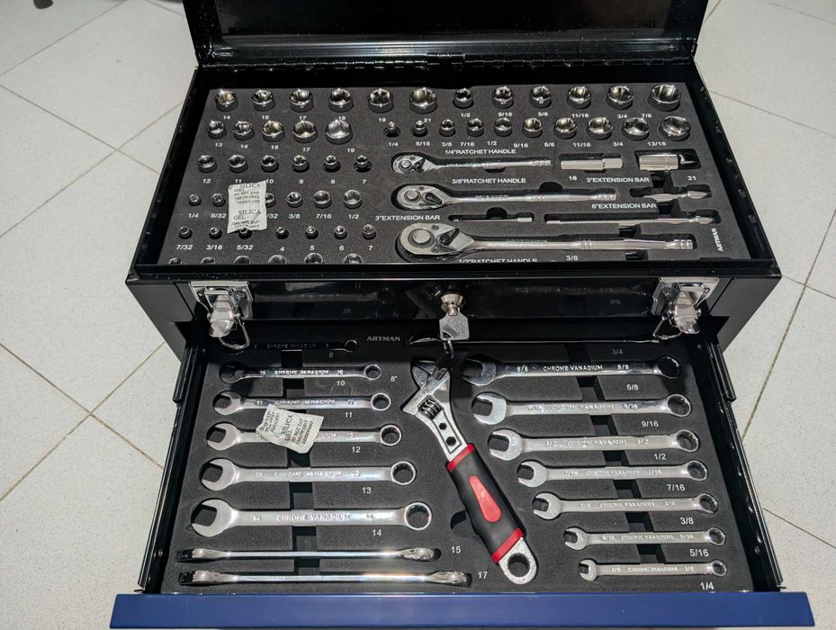Mala completa de ferramentas nova