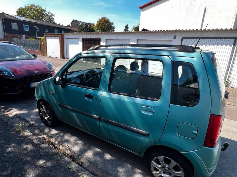 Opel Agila надійний автомобіль