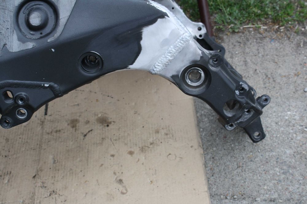 kawasaki zx10r 2008 w Twojej okolicy? Sprawdź kategorię