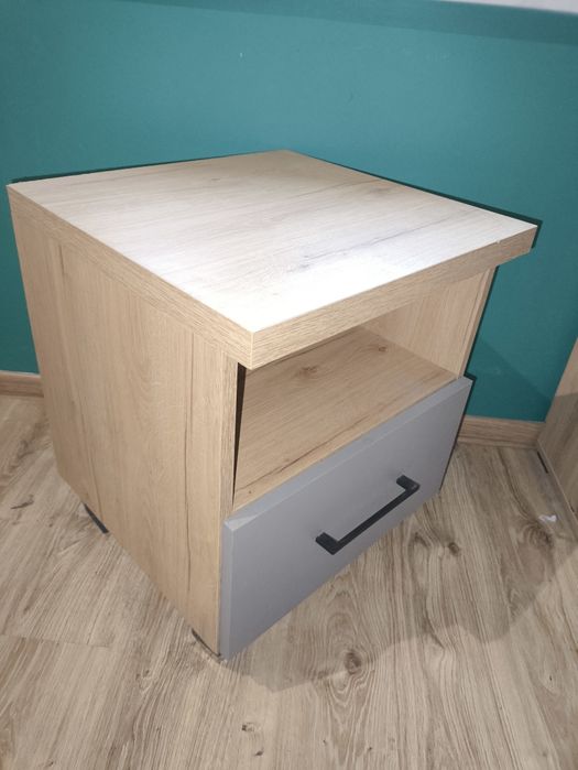 Szafka nocna 55x45x45cm