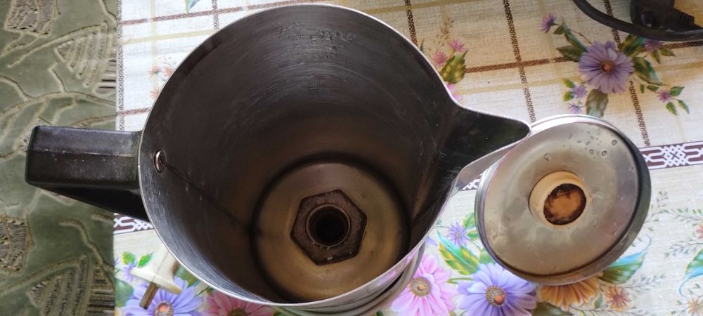 Электрические чайники нержавейка  1,5 л.; кипятильник