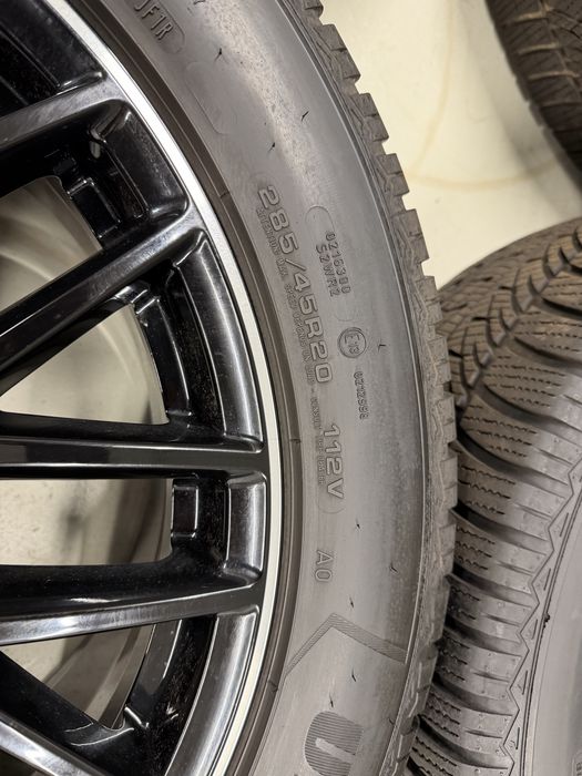 Oryginalne koła zimowe alufelgi 20 Audi Q7 4M0