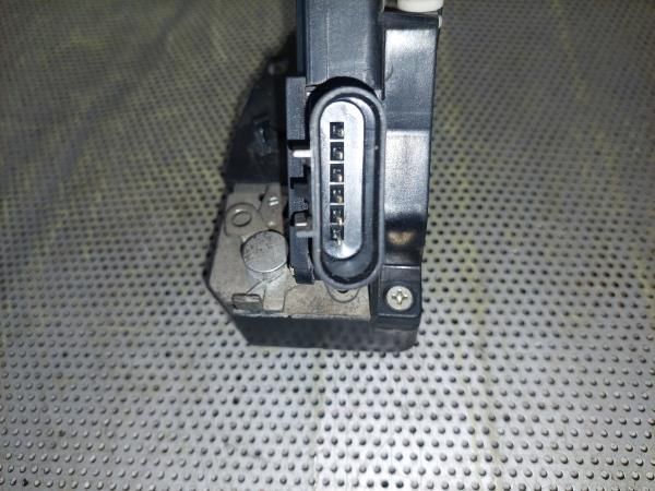 Fechadura / fecho porta trás direito SMART ForFour (454)