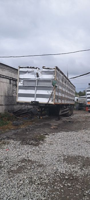 Самосвал контейнеровоз полуприцеп