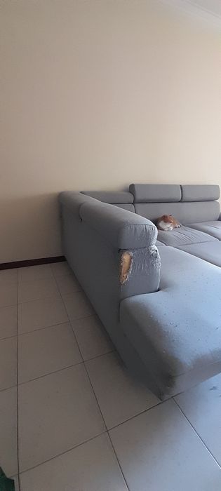 Sofá chaise longue com gaveta cama