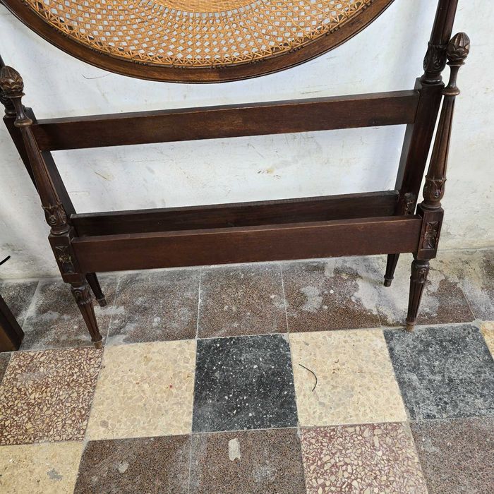 Cama individual Dona Maria