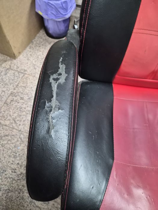 Cadeira Gaming NPLAY Vermelha e Preta