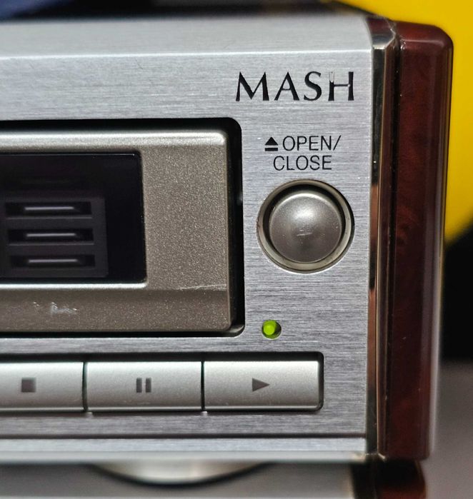 Technics Compact Disc Player SL-HD81. SPRAWNA. wysyłka kurierska 15 zł