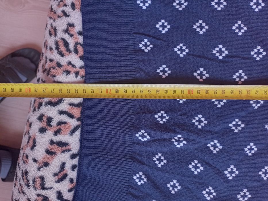 Светер Pout з оленями