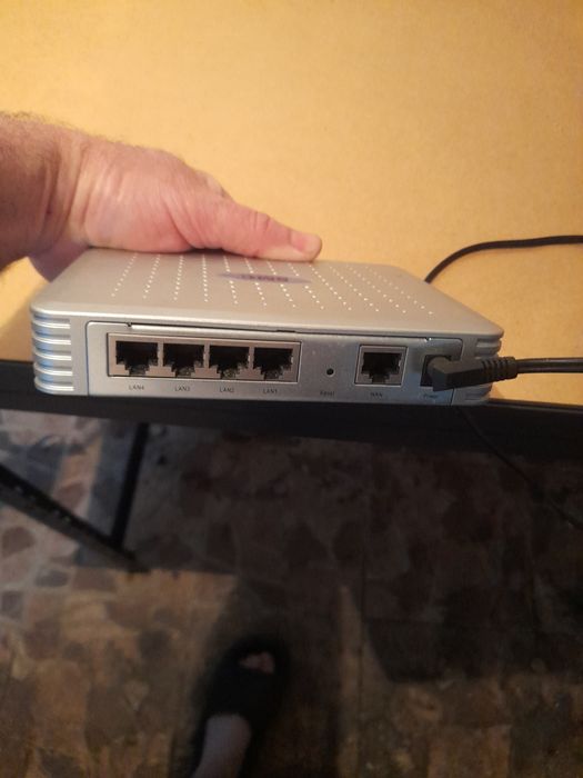 SMC Internet Distributor64861741370881124