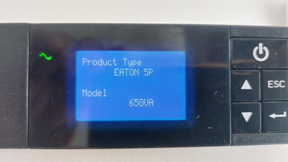 UPS profissional EATON 650IR