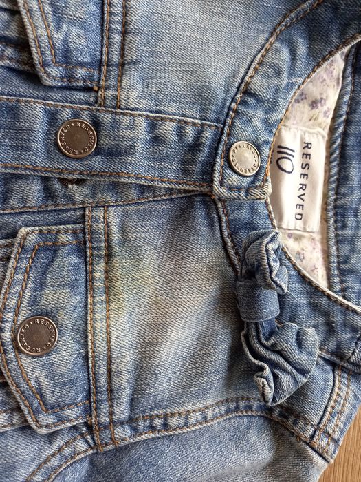 Kurtka jeansowa reserved Rozm 110