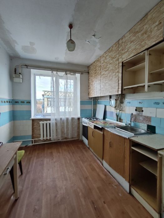 Трикімнатна в Здолбунові