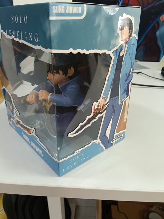 Figura Sung Jinwoo