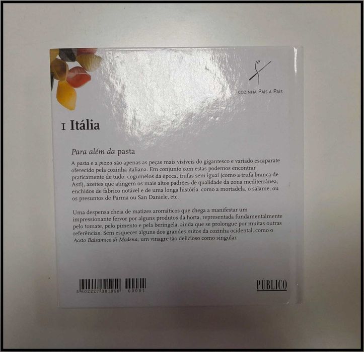 Livro de Receitas "Itália" - Coleção Cozinha País a País (Público)