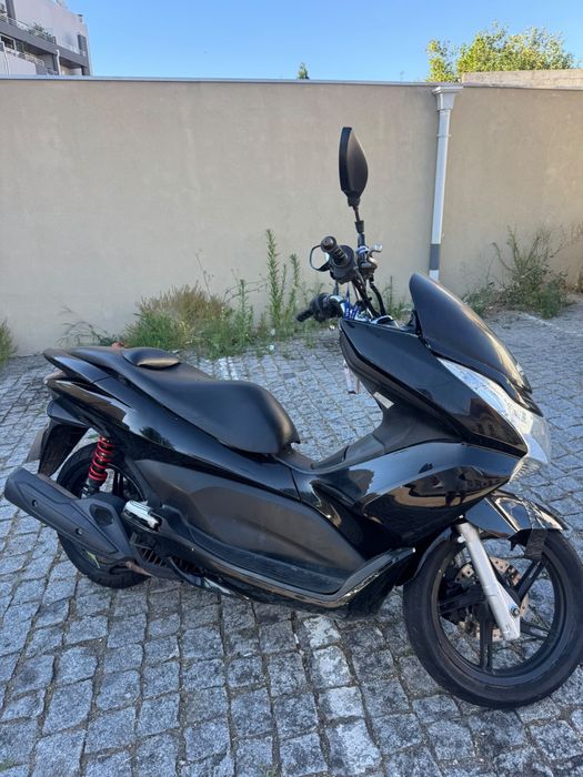 Honda PCX 2010 em otimo estado