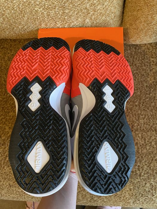 Кросівки Nike AIR MAX IMPACT 4