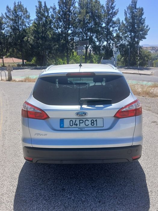 Carrinha Ford focus - bom estado e revisões em dia