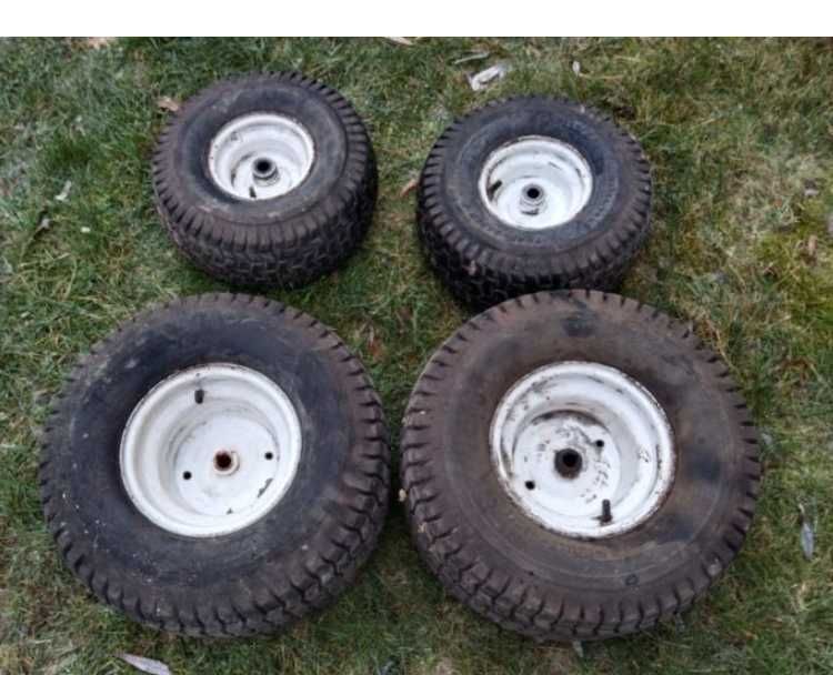 traktorek kosiarka Husqvarna , koła,