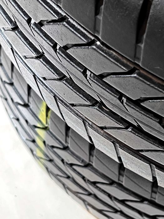 Pneus Goodyear Efficient Grip - 205/50/17 - Como NOVOS