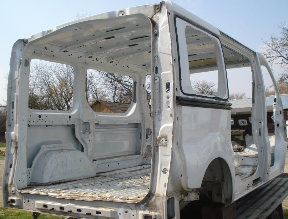 Балка Пружина Задняя Opel Vivaro Renault Trafic Суппорт Рейка Стойка
