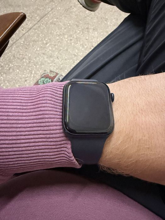 Apple watch 8 45mm midnight 100% аккумулятор