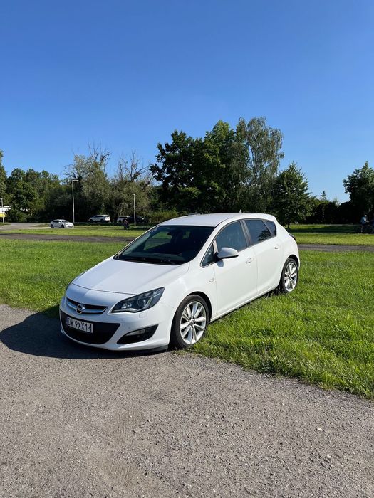 Opel Astra Sprzedam Opel Astra 2015r. 2.0 diesel