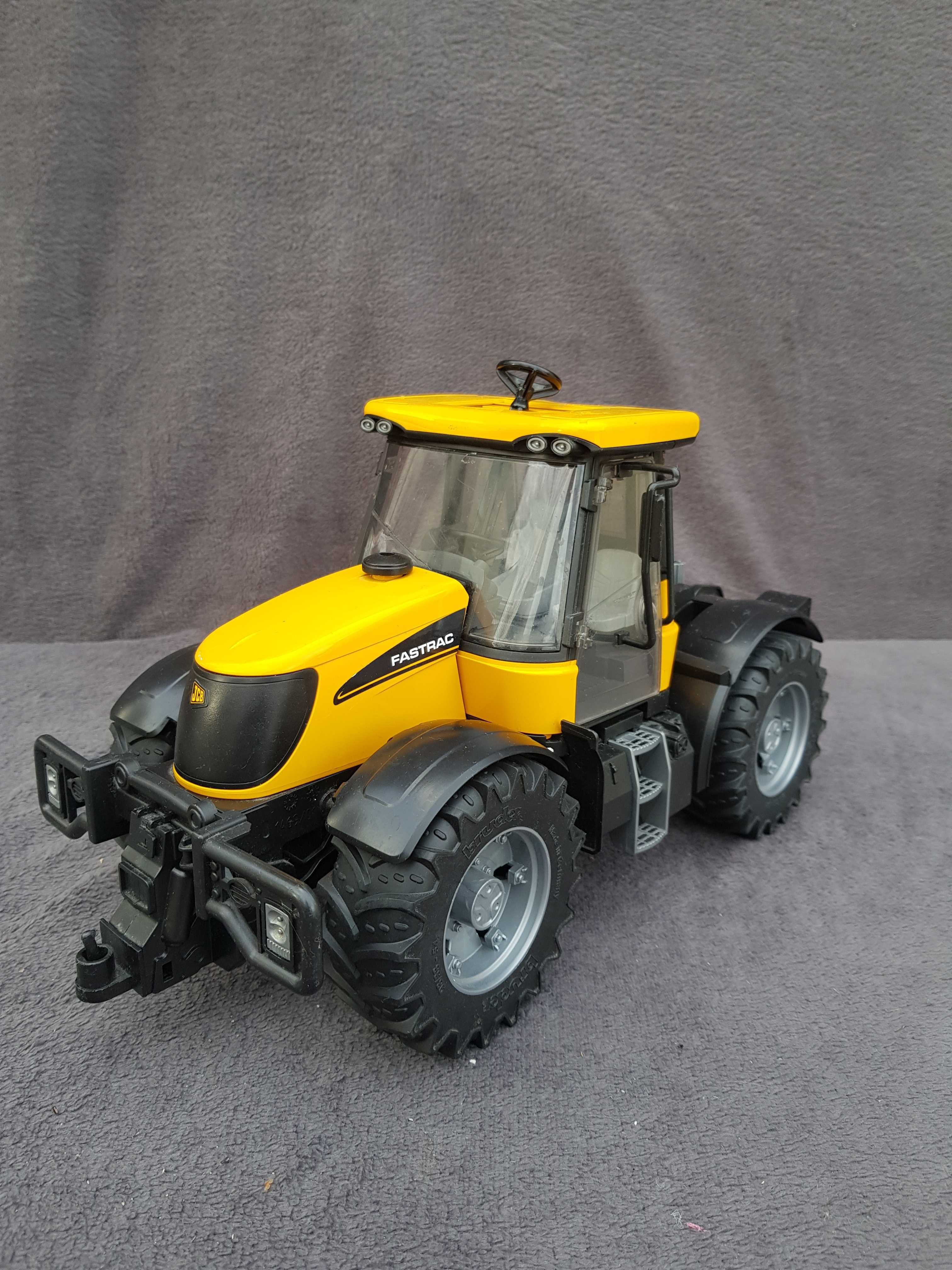 Bruder 03030 Traktor JCB Fastrac 3220 Siedlce OLX.pl