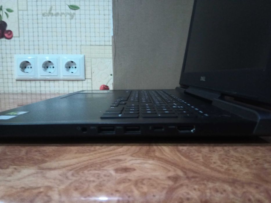 Ноутбук Dell G5 5587