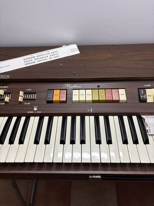 Orgão Viscount Intercontinental