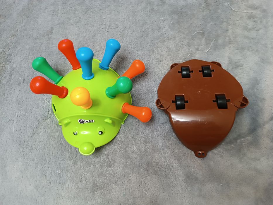 Продам детские игрушки