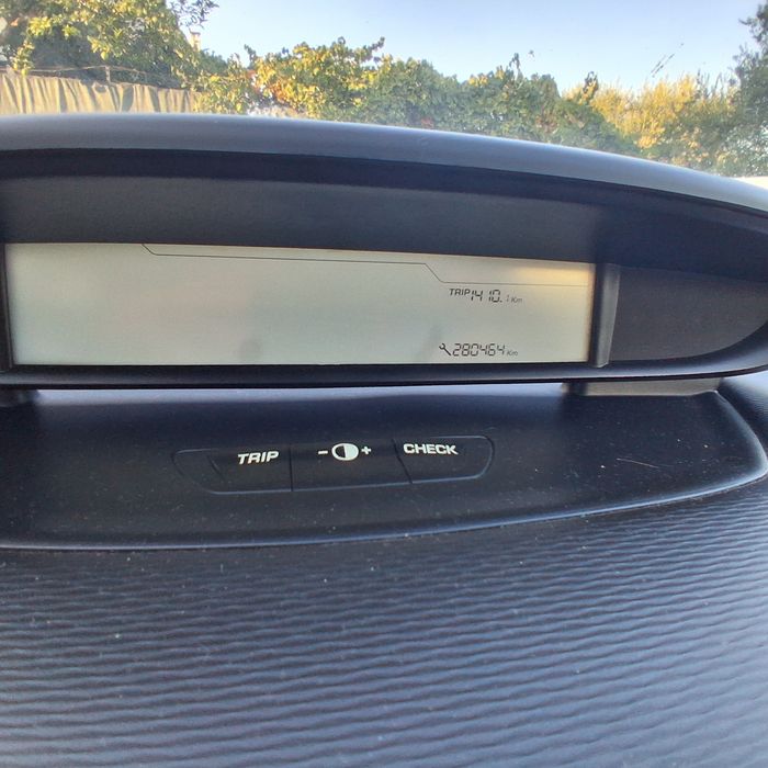 Citroen C4 1.6 HDI.