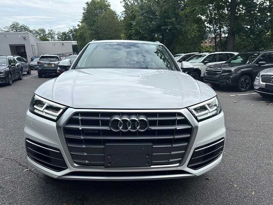 Audi Q5 2.0T      2018