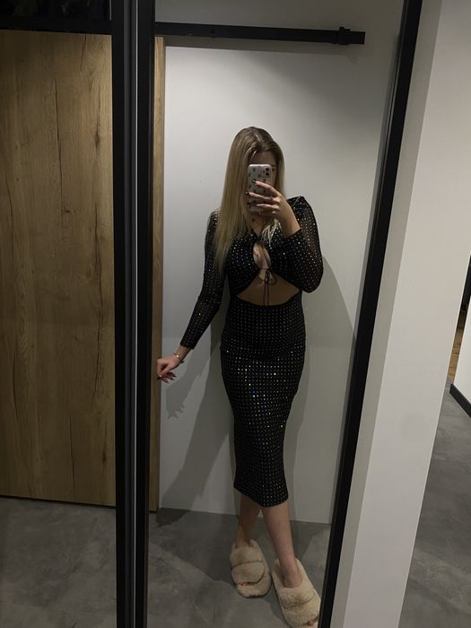 Sukienka | mozliwość regulacji dlugości | elastyczny materiał