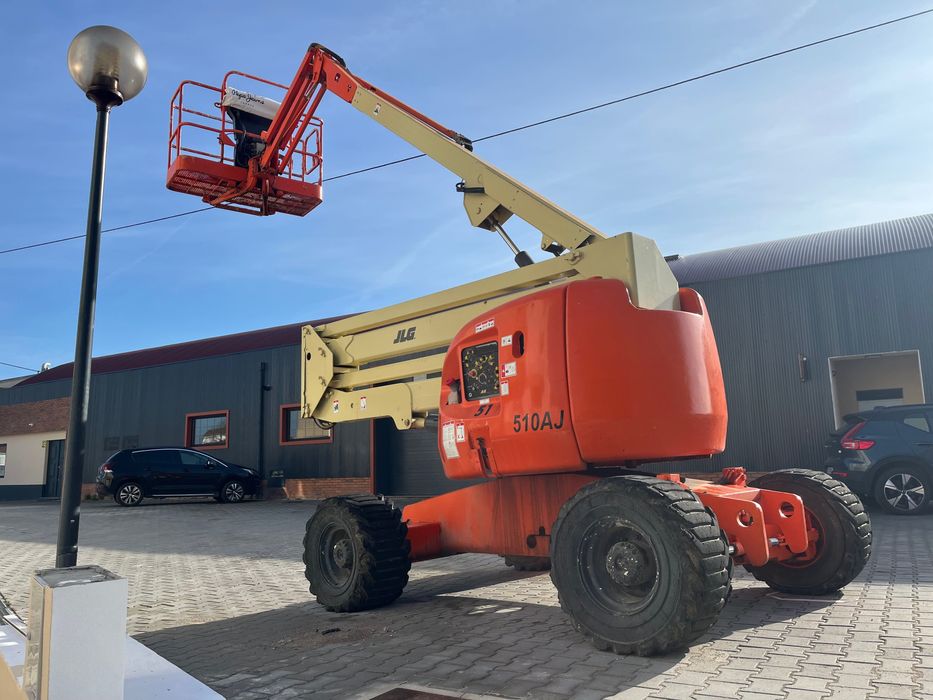 Plataforma elevatória de lança telescópica