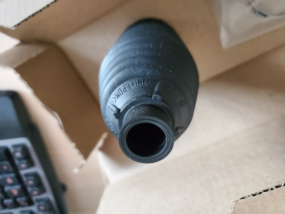 Пильник рульової рейки Nissan D8203-3KA0A