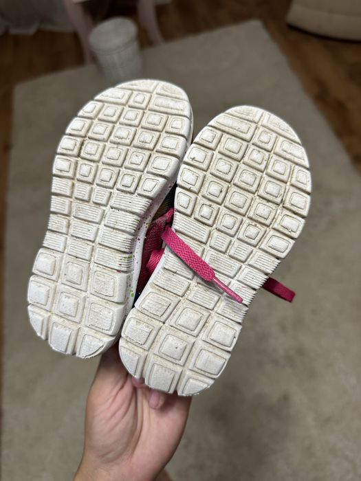 Кросівки garvalin для дівчинки 24 розмір