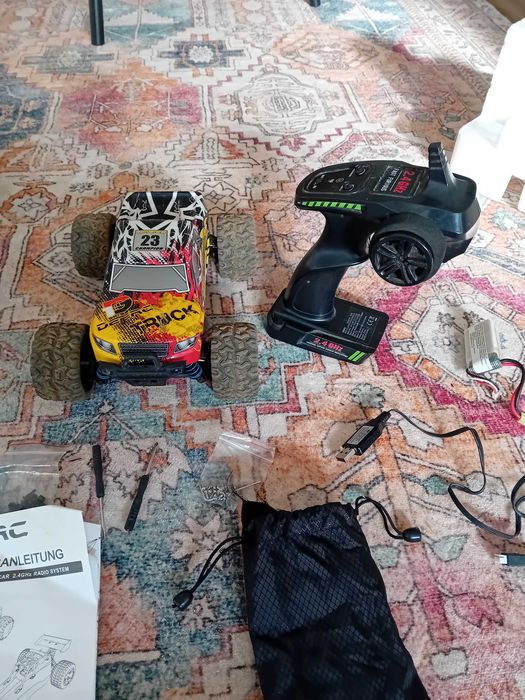 Carro telecomandado derc