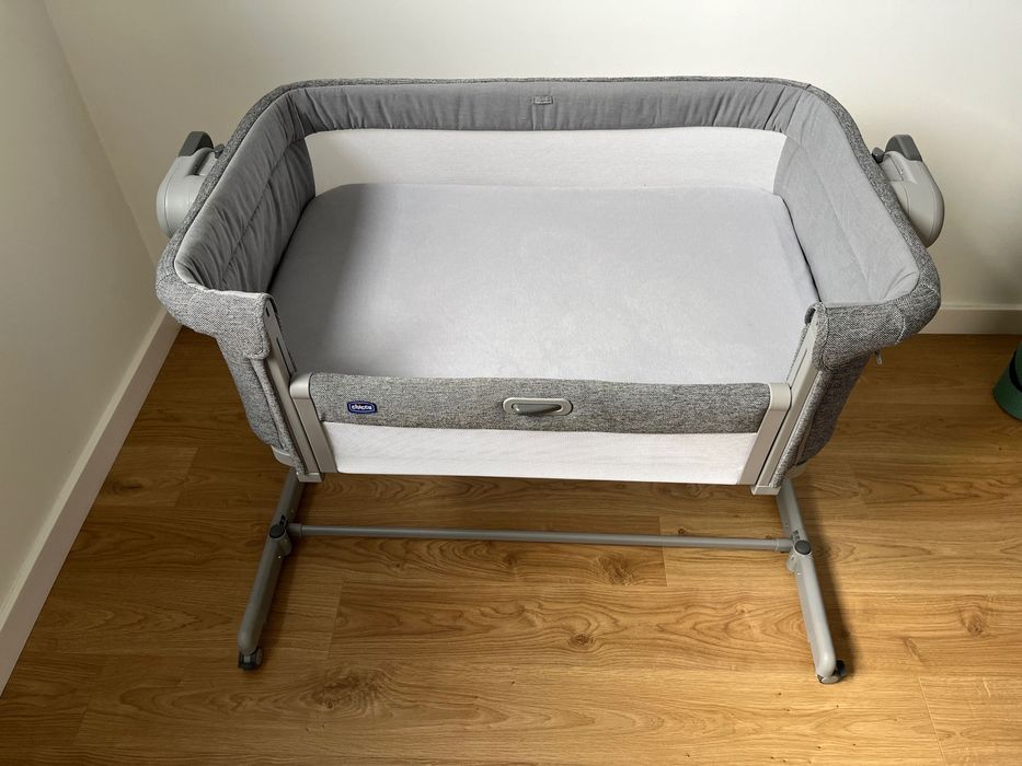 Łóżeczko dostawne Chicco next 2 me