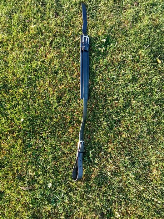 Łącznik uprzęży, element