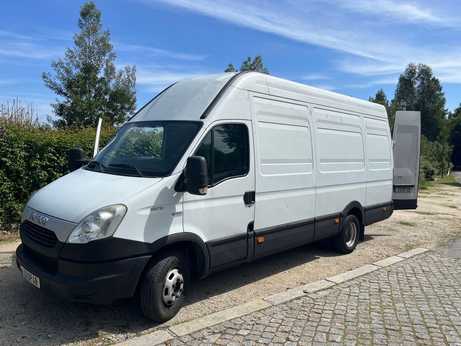 IVECO 35C13 rodado duplo longa